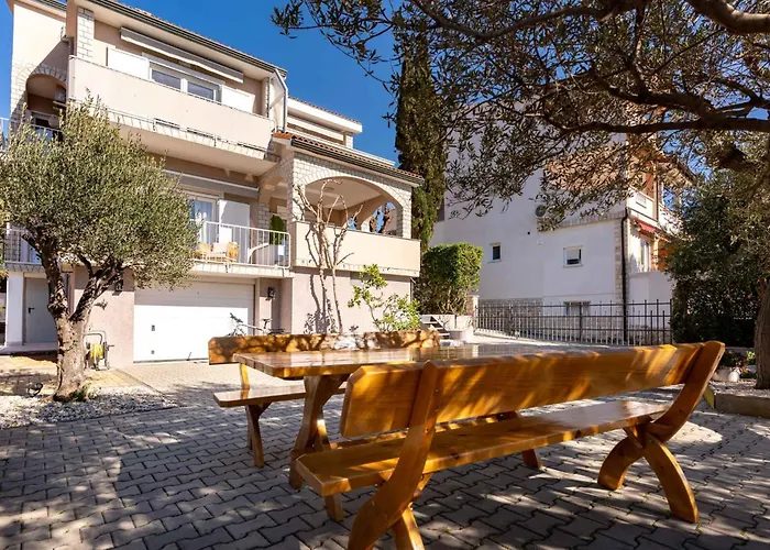 Casa Barbara Rab Town